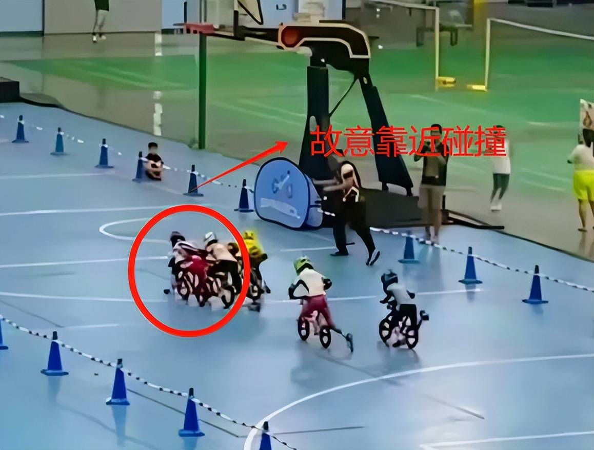泰山U16主帅汪强：虽然身在新疆，但跟自己在家里踢比赛一样的简单介绍