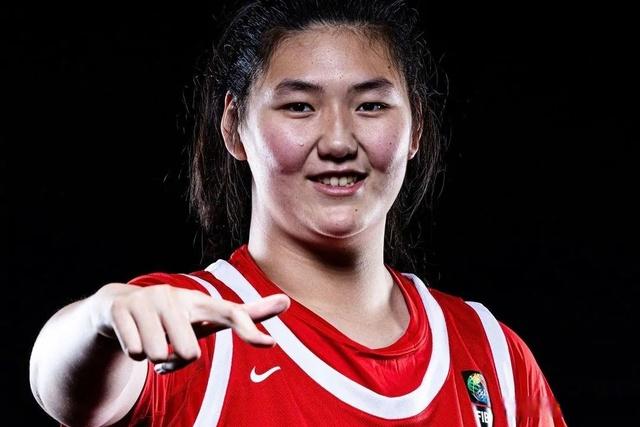 曝中国女篮改变计划张子宇出战亚洲杯放弃U19世界杯