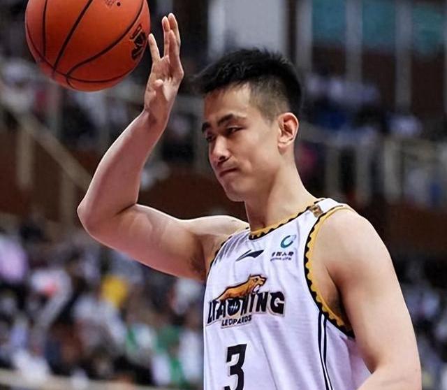 王睿泽30分杨瀚森29+10+7青岛击败深圳