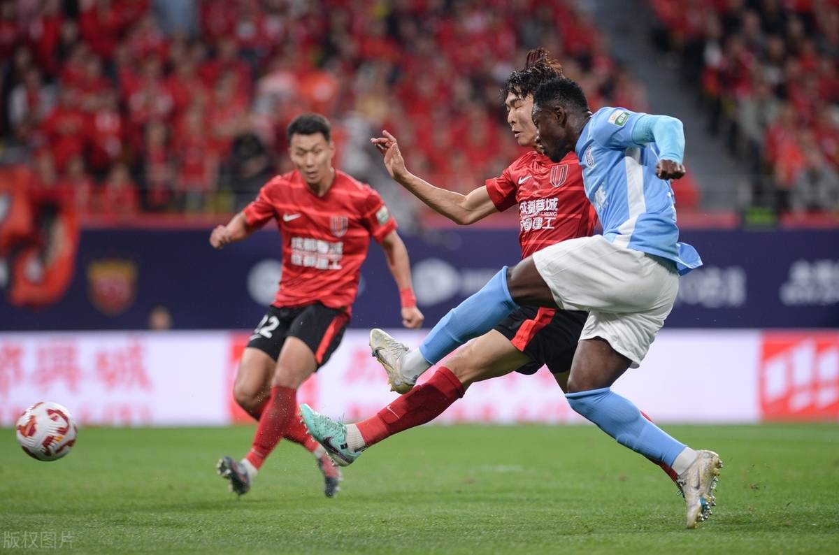 中超-兰克尔泽破门+染红阿代米失点海牛2-0津门虎